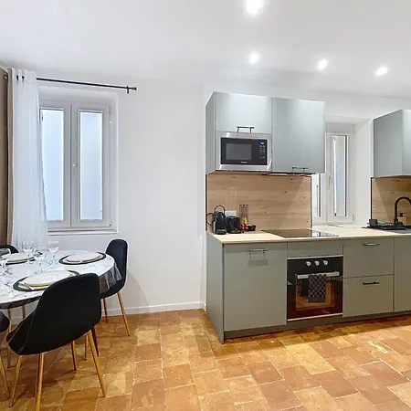 Duplex Cosy Viel Lägenhet Antibes